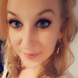 Meet your Posher, Ashlee